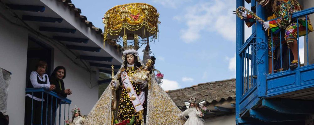 Virgen del carmen  paucartambo